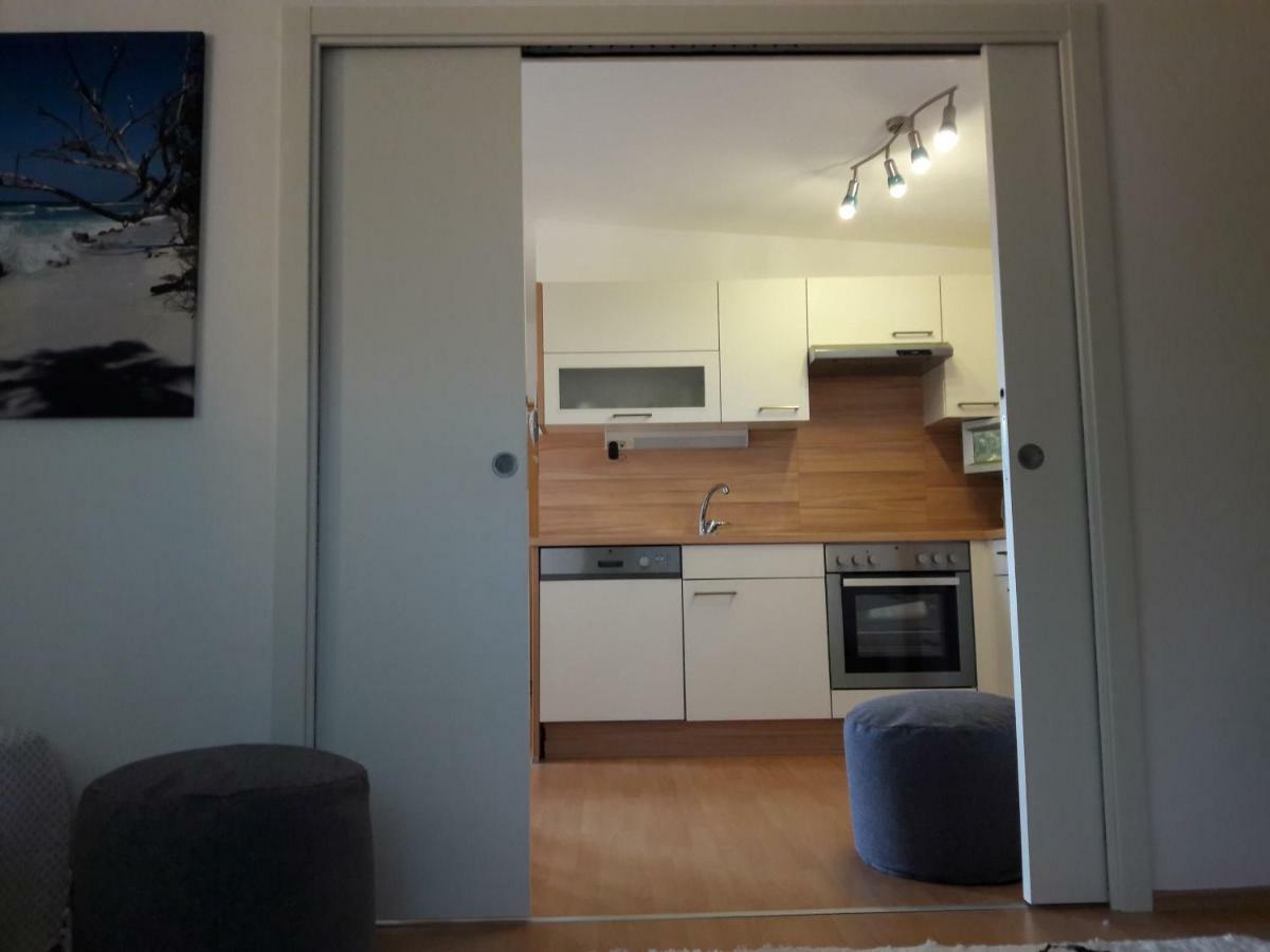 וינה Bungalow At Lake Alte Donau מראה חיצוני תמונה