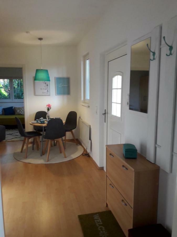 וינה Bungalow At Lake Alte Donau מראה חיצוני תמונה