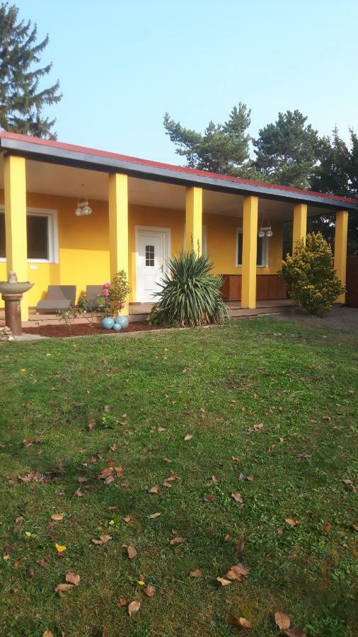 וינה Bungalow At Lake Alte Donau מראה חיצוני תמונה